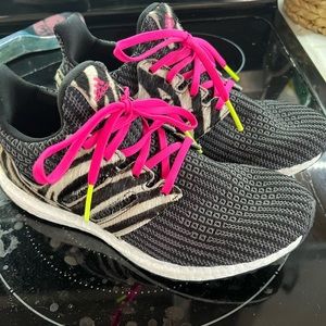 Womens ultra boost adidas shoes